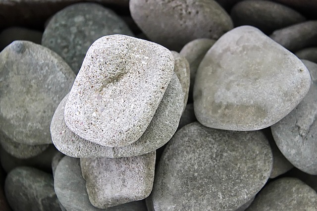 stone - kamień